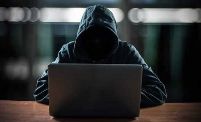 شركة استيراد وتصدير وهمية.. حبس المتهم بالنصب على المواطنين بالقاهرة