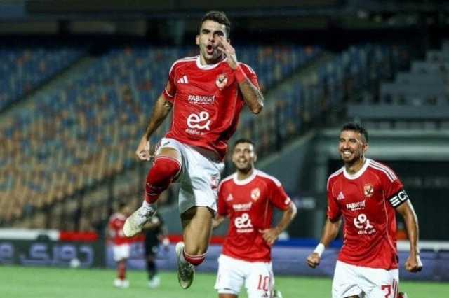 الأهلي يتقدم على فاركو بثنائية في الشوط الأول