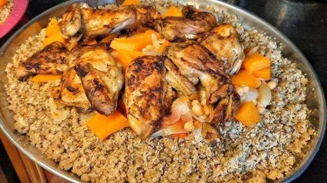 خطوة بخطوة.. طريقة عمل المفتول الفلسطيني في المنزل