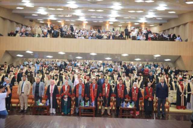 رئيس جامعة بنها: التعليم بداية الطريق وحريصون على تقديم كافة أنواع الدعم للخريجين