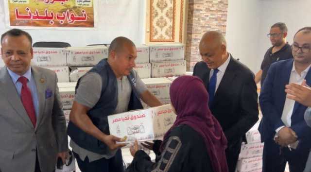 قبل ساعات من انطلاق انتخابات الشيوخ.. محافظ أسوان يتفقد اللجان.. ويؤكد: نقف على مسافة واحدة من جميع المرشحين
