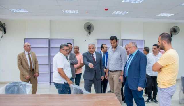رئيس جامعة طنطا يتفقد الاستعدادات النهائية لبدء الدراسة بالجامعة الأهلية