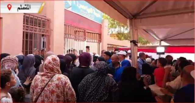 أهالي الأسمرات يدلون بأصواتهم في انتخابات الشيوخ 2025 «فيديو»
