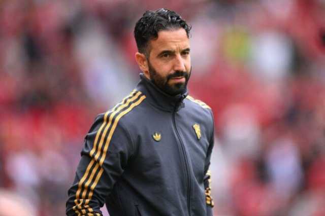 مانشستر يونايتد يتعادل أمام فيورنتينا وديا استعدادًا للموسم الجديد
