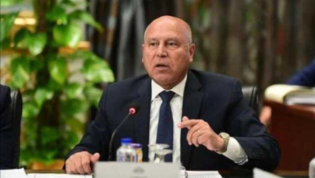 كامل الوزير يلتقي ممثلي 23 شركة من مصنعي الأتوبيسات والمركبات