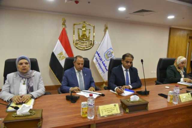 حبشى يشارك في اجتماع مجلس جامعة بورسعيد