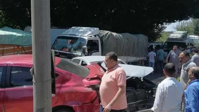 إصابة 3 أشخاص في حادث تصادم بين عدد من السيارات بالمنوفية