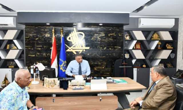 محافظ أسوان: دعم كامل وتكاتف مجتمعي لعودة “زهرة الجنوب” إلى الدوري الممتاز