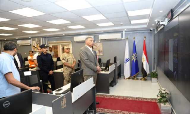 محافظ أسوان يُتابع سير العملية الانتخابية ورئيس الجامعة يدلي بصوته