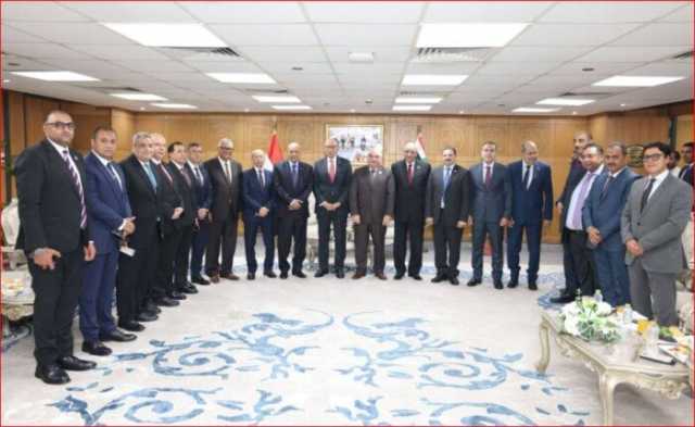 لـ تهنئته بالمنصب الجديد.. رئيس هيئة قضايا الدولة يستقبل وفدًا من محكمة النقض