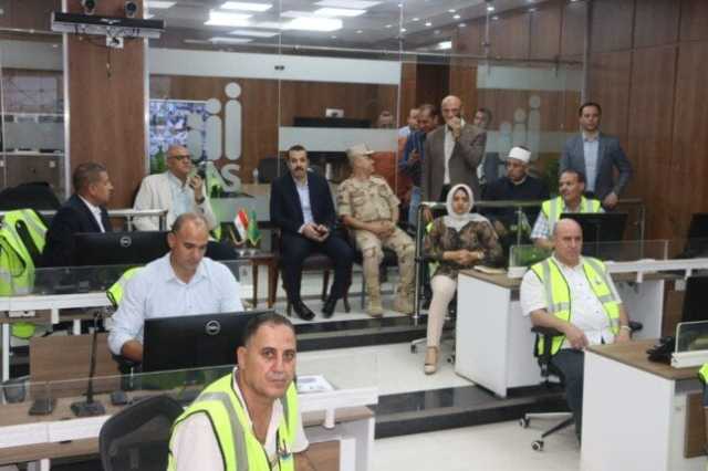 محافظ القليوبية يتابع سير العملية الانتخابية من غرفة الشبكة الوطنية