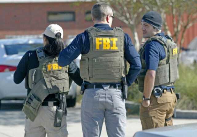 عناصر (FBI) تنتشر في واشنطن بعد تعهد ترامب بإخلاء العاصمة من المشردين