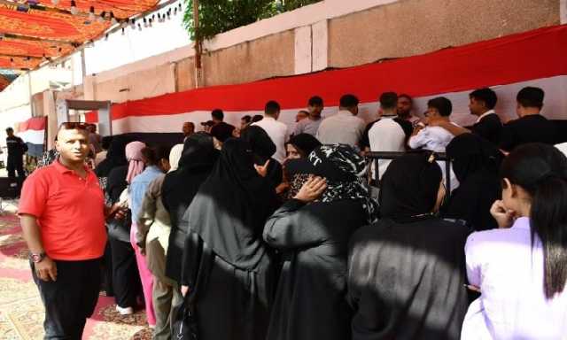 تواصل توافد الناخبين على لجان الإقتراع بمحافظة بورسعيد