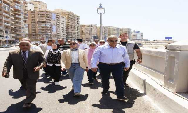 محافظ الإسكندرية يتفقد كوبري محمد نجيب بعد تشغيله التجريبي