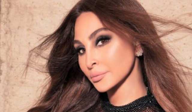 بإطلالة ملفتة.. «إليسا» تصل مطار القاهرة استعدادا لحفلها بالساحل الشمالي