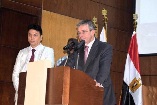 رئيس «الجمارك»: حريصون على توفير خدمات متكاملة ومحفزة لـ المُصدرين والمنتجين