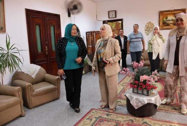 مدير تعليم القاهرة تتابع سير العمل وحصر الفراغات بإدارة الوايلي التعليمية