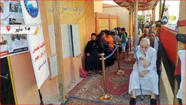 بينهم كبار السن.. توافد المواطنين للمشاركة في انتخابات مجلس الشيوخ 2025 بـ 15 مايو «فيديو»