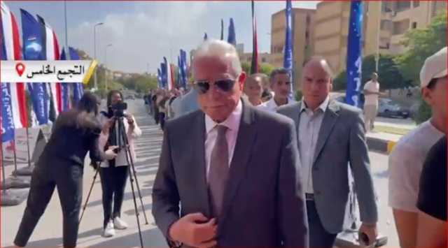 محافظ جنوب سيناء السابق يدُلي بصوته في انتخابات مجلس الشيوخ 2025