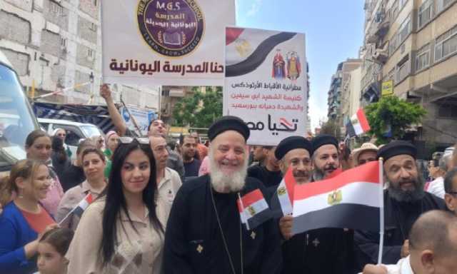 مدارس مطرانية بورسعيد يدلون بأصواتهم الانتخابية