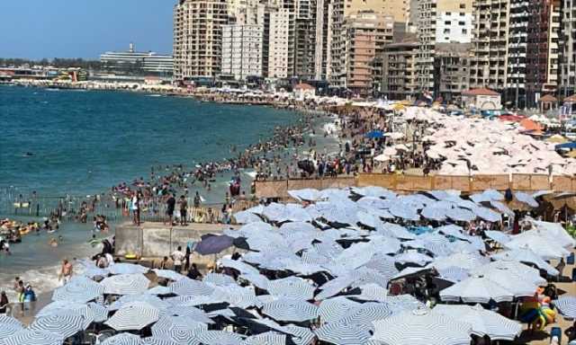 'بحر الإسكندرية' يرفع الراية الحمراء: تحذير عاجل من السباحة بالشواطئ الغربية