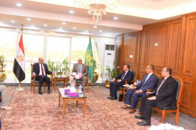 وزير العمل يبحث مع محافظ القليوبية تفعيل سبل التعاون في الملفات المشتركة