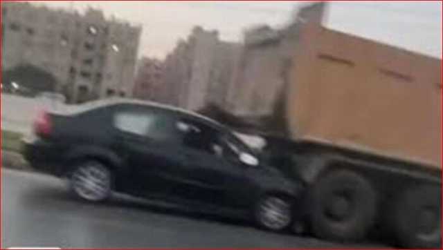 حادث طريق الواحات| مشاهد من الرعب وشهامة المصريين.. ماذا حدث مع الفتيات؟