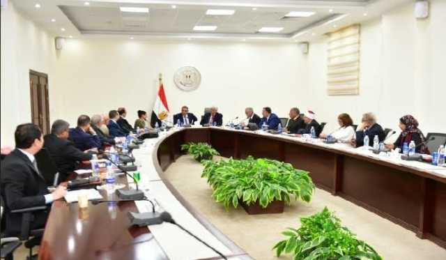 محافظ الدقهلية يشارك أولى جلسات مجلس أمناء جامعة المنصورة الجديدة بعد إعادة تشكيله بمقر وزارة التعليم العالى