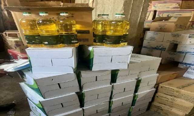 ضبط 2 طن دقيق وطن سكر مجهولي المصدر بالشرقية