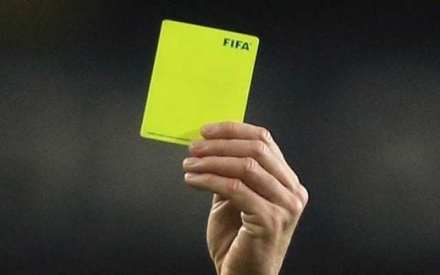 48 بطاقة في أسبوع واحد.. إنذارات قياسية بالدوري المصري