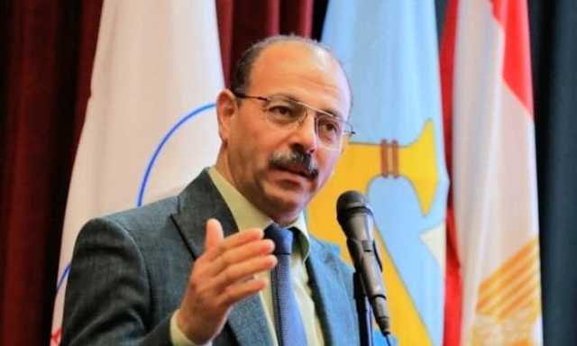 تكليف الدكتور تامر مدحت عميدًا لكلية الذكاء الاصطناعي بجامعة كفر الشيخ