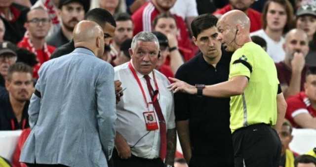 توقف مباراة ليفربول وبورنموث بسبب شكوى من العنصرية