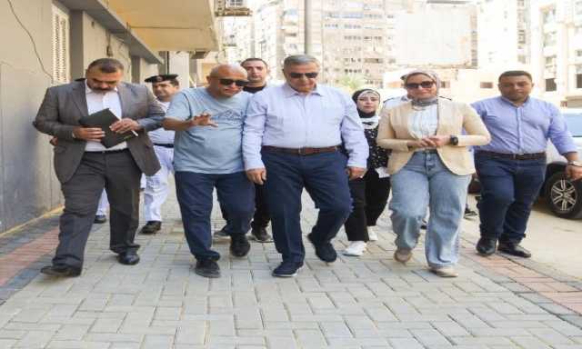 محافظ الإسكندرية يتفقد أعمال توسعة طريق الحرية أبو قير