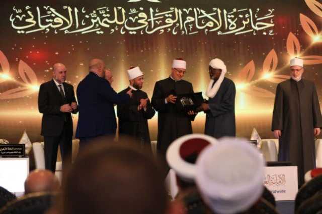 مفتي تشاد يؤكد: مفتي مصر بمنزلة مُفْتٍ للعالم الإسلامي كله