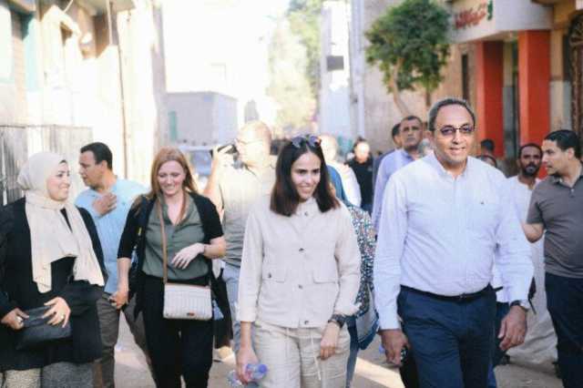 محافظ قنا يبحث مع وفد أممي خطة إعادة الإحياء المتكامل لمنطقة دندرة
