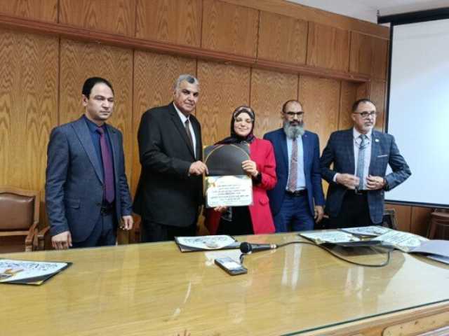 «علوم حلوان» تحتفي بالمتميزين في ضمان الجودة والإرشاد الأكاديمي