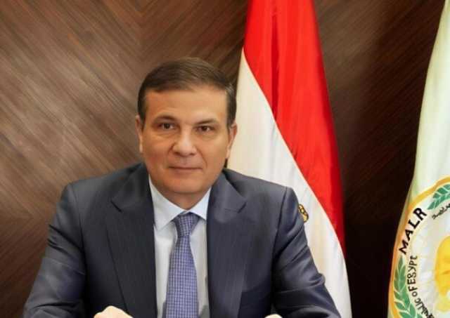 بمناسبة أعياد أكتوبر.. وزير الزراعة يستعرض خطة تنمية سيناء