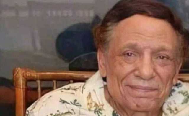دور عرض باسم الزعيم.. المخرج سعد هنداوي يطالب بتكريم عادل إمام