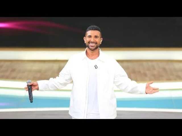 «أنا عايز ناس من دي في حياتي».. أحمد سعد يطرح «طبلولي» من مسلسل ابن النادي | فيديو