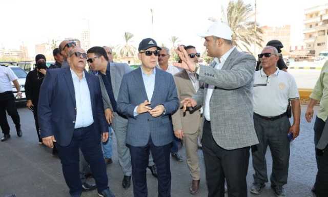 محافظ كفرالشيخ يتفقد أعمال رصف شارع الجيش بدسوق