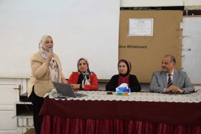 مدير تعليم بورسعيد وعميد كلية التربية يشهدان انطلاق مصفوفة التدريبات للمعلمين