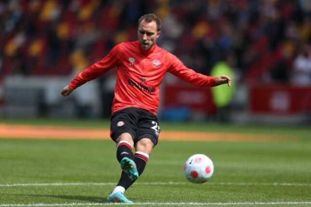 فولفسبورج يضم إريكسن لمدة عامين