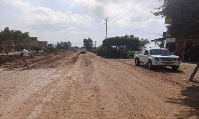 بتكلفة 20مليون جنيه.. بدء أعمال رصف طريق« أبوحمص- أبوهواش» في البحيرة