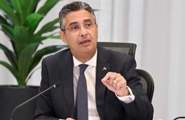 وزير التموين: «طول ما المواطن حاسس باستقرار أسعار أنا هكون سعيد».