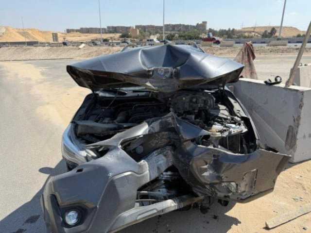 كان رايح يكشف عليها.. وفاة شاب ووالدته في حادث تصادم بالفيوم