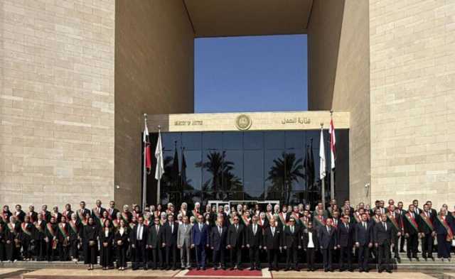 وزير العدل يشهد أداء اليمين القانونية لمعاوني النيابة الإدارية الجدد