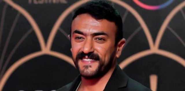 «أحمد العوضي» يرد على اتهامه بتقليد محمد رمضان.. ماذا قال؟