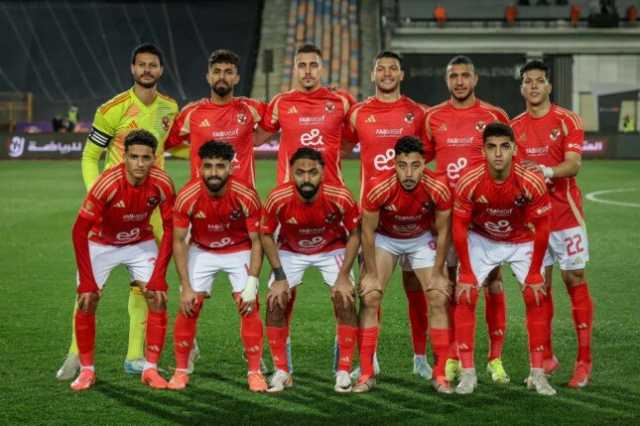 مفاجأة في تشكيل الأهلي أمام طلائع الجيش بالدوري