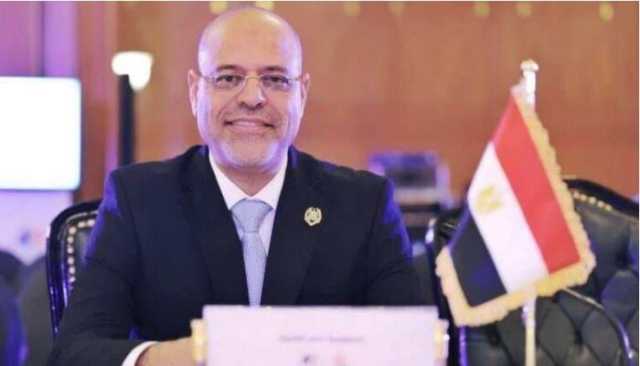 إلغاء بند الحبس وتحديد أجر العامل.. «جبران» يكشف تفاصيل قانون العمل الجديد (فيديو)