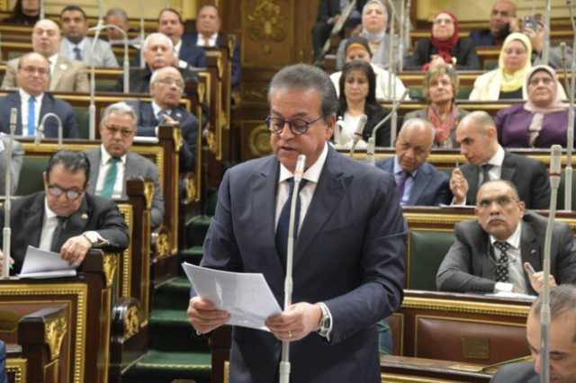وزير الصحة: الخطأ الطبي لايقع إلا في مخالفة الطبيب للأصول المهنية الثابتة